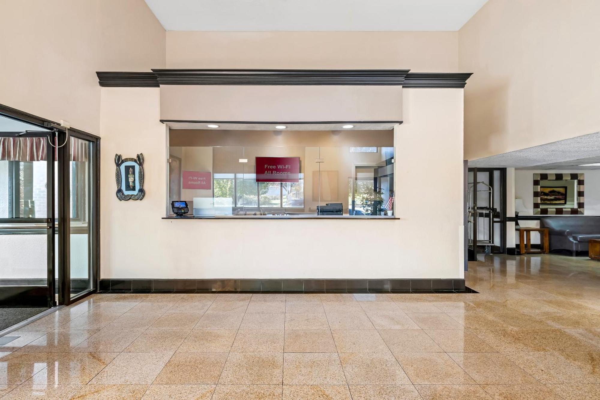 Red Roof Inn Charlotte - University Exterior photo